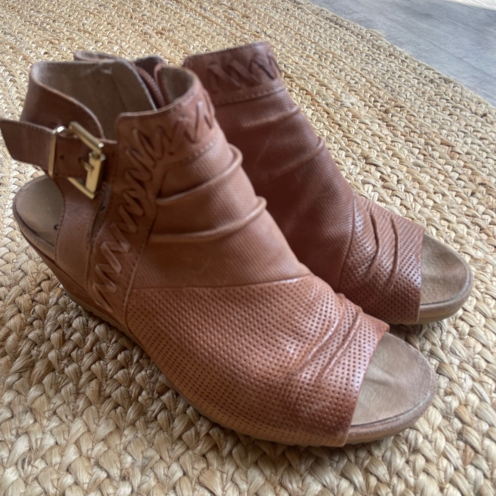 Earth leather booties
